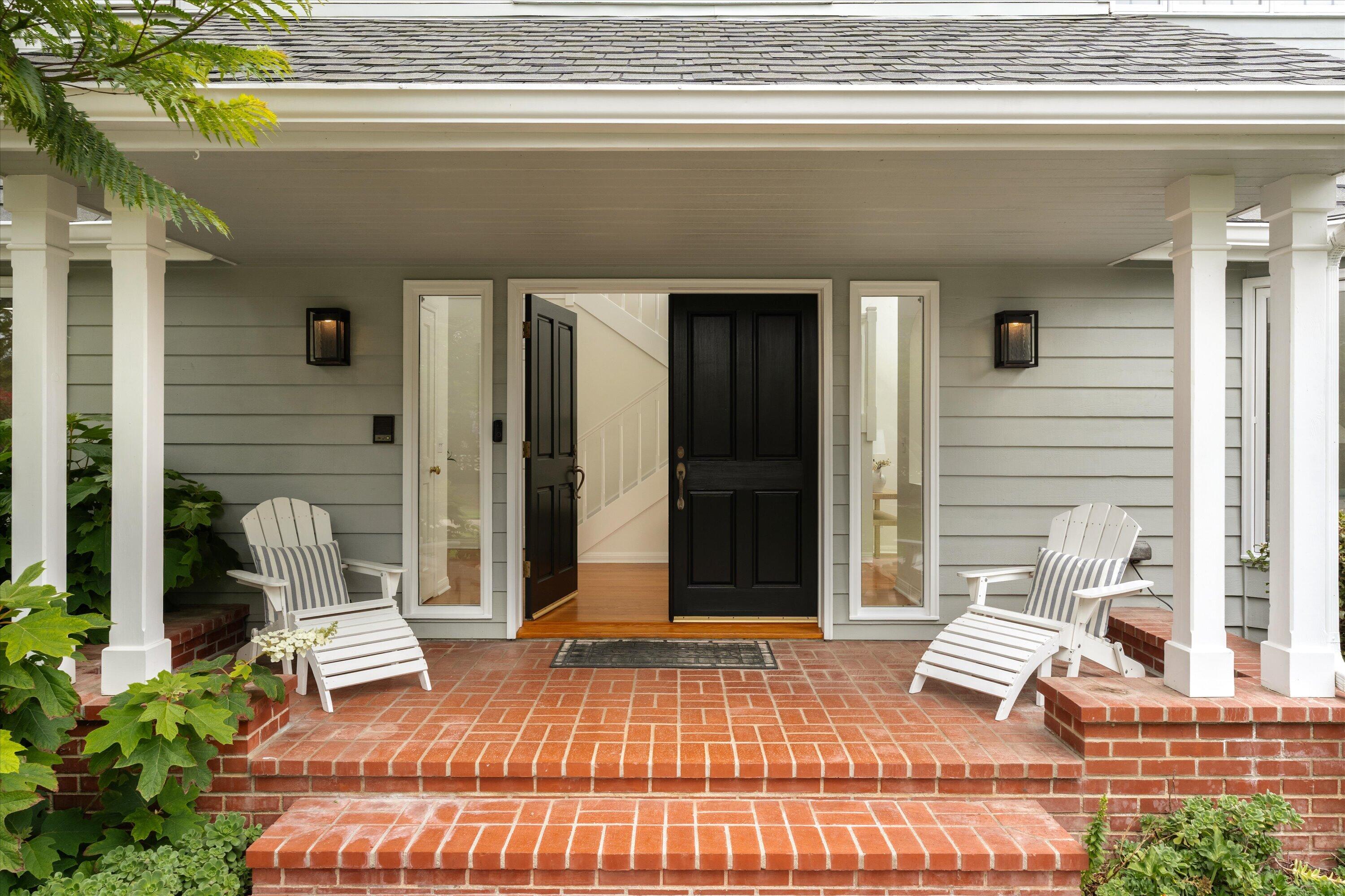 176 Toro Canyon Road Carpinteria, CA 93013 - Photo 4 of 40 Front Porch