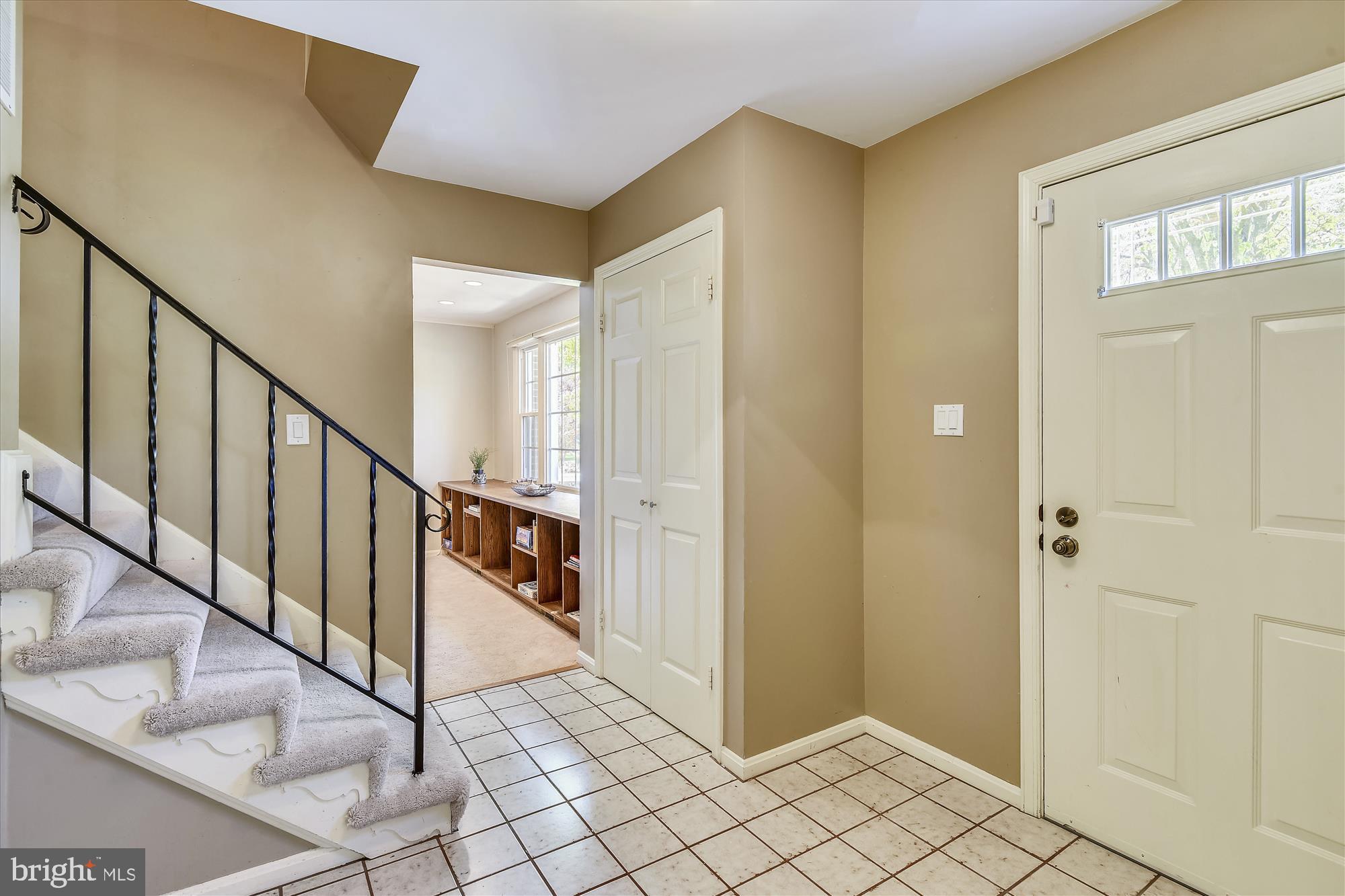 7403 Reservation Drive Springfield, VA 22153 - Photo 2 of 41 Enter this beautiful home to the foyer.