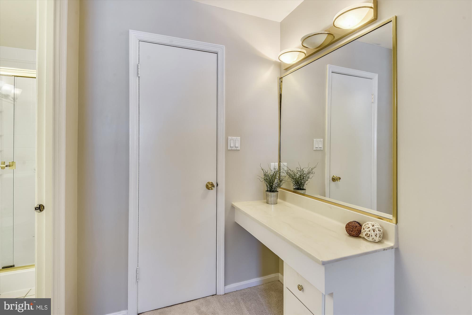 7403 Reservation Drive Springfield, VA 22153 - Photo 18 of 41 Vanity outside of master bathroom