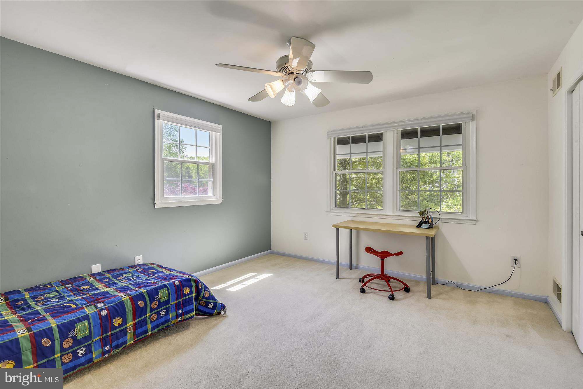 7403 Reservation Drive Springfield, VA 22153 - Photo 29 of 41 Bedroom #4 large bright
