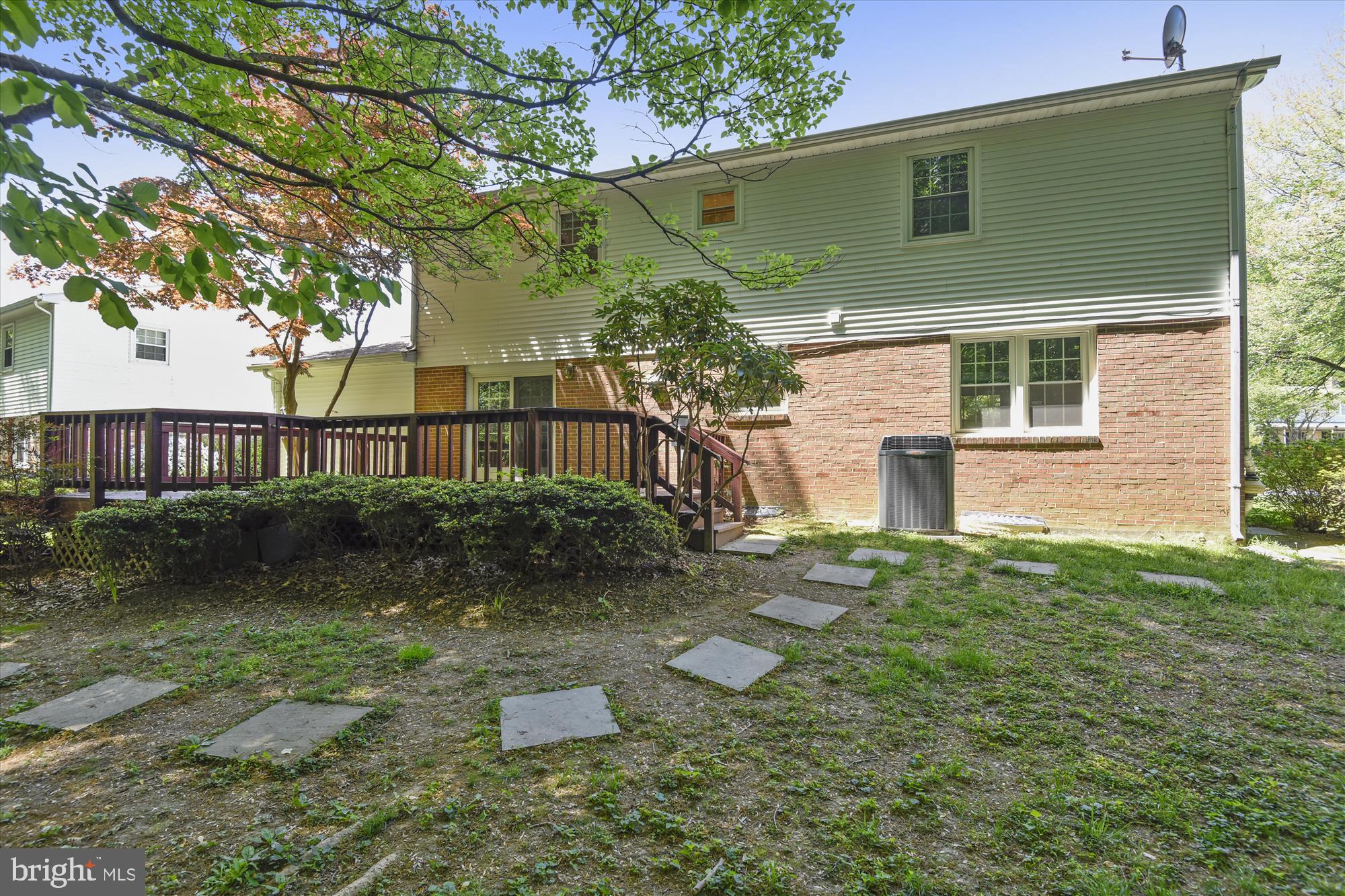 7403 Reservation Drive Springfield, VA 22153 - Photo 38 of 41 Back of the house