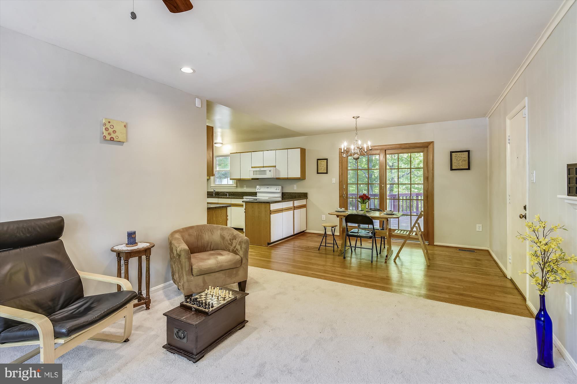 7403 Reservation Drive Springfield, VA 22153 - Photo 7 of 41 Deck access from breakfast area