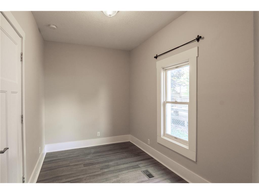 1602 Johnson Street Northeast Minneapolis, MN 55413 - Photo 17 of 21