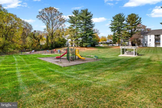 $1,600 | 5482 Cedar Lane, Unit A4, Columbia, MD 21044