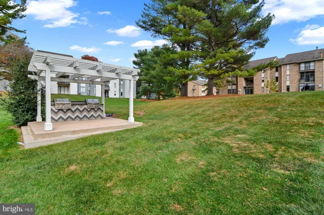 $1,600 | 5482 Cedar Lane, Unit A4, Columbia, MD 21044