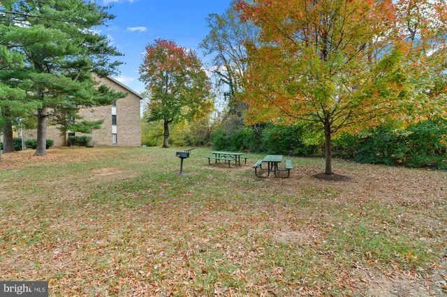 $1,600 | 5482 Cedar Lane, Unit A4, Columbia, MD 21044