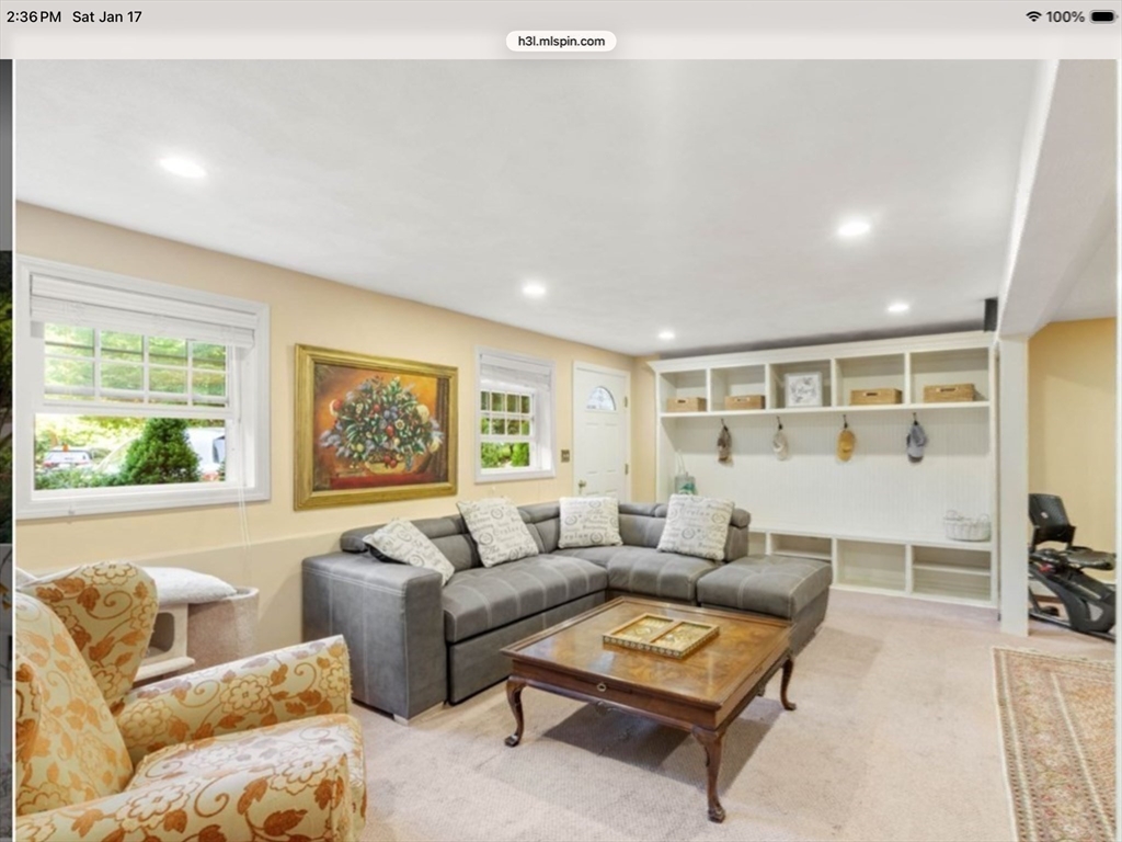 96 Washburn Avenue Wellesley, MA 02481 - Photo 17 of 20