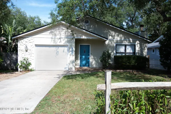 $2,800 | 1155 19th Street North, Jacksonville Beach, FL 32250