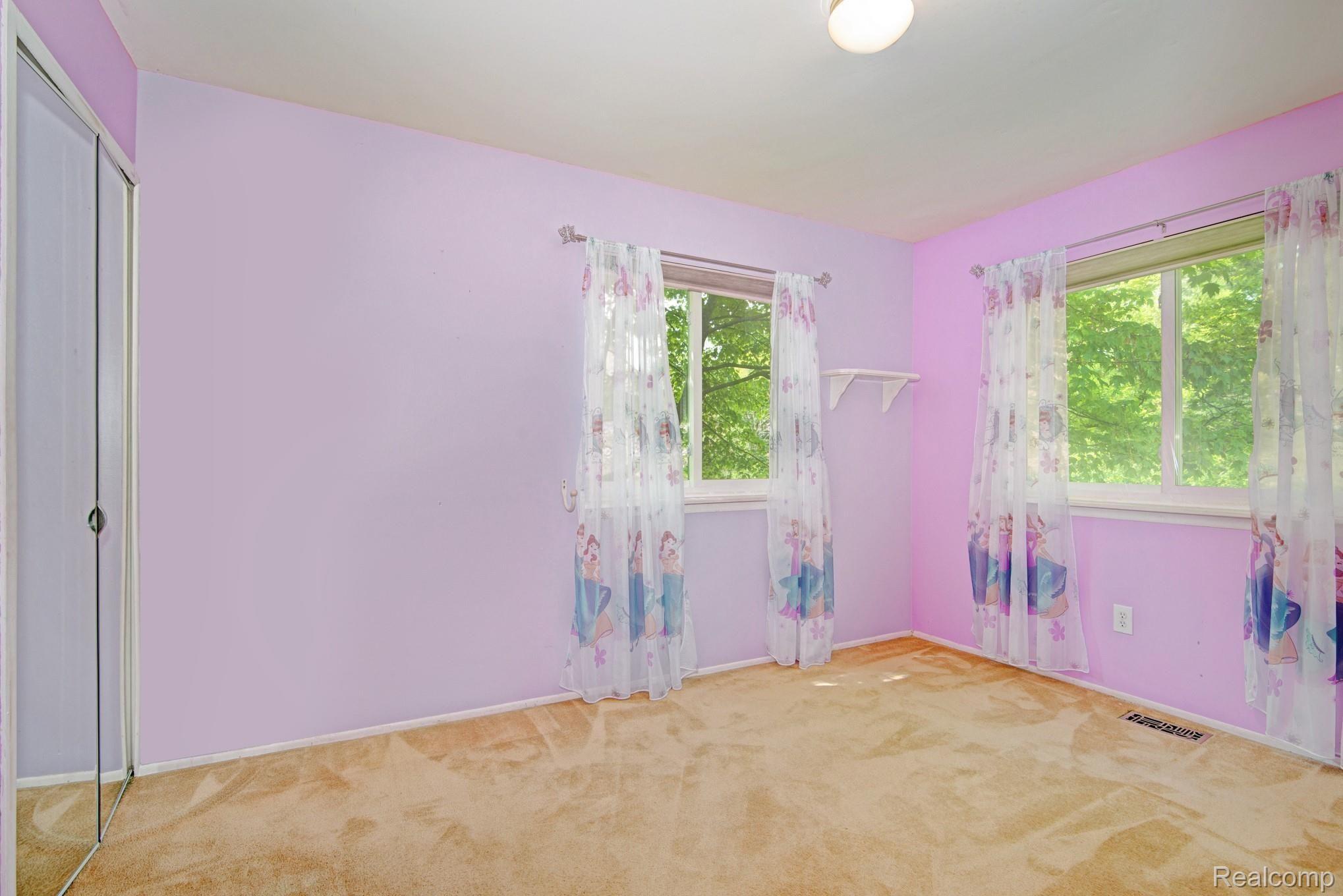 2801 West Commerce Road Milford, MI 48380 - Photo 13 of 27 Bedroom #2