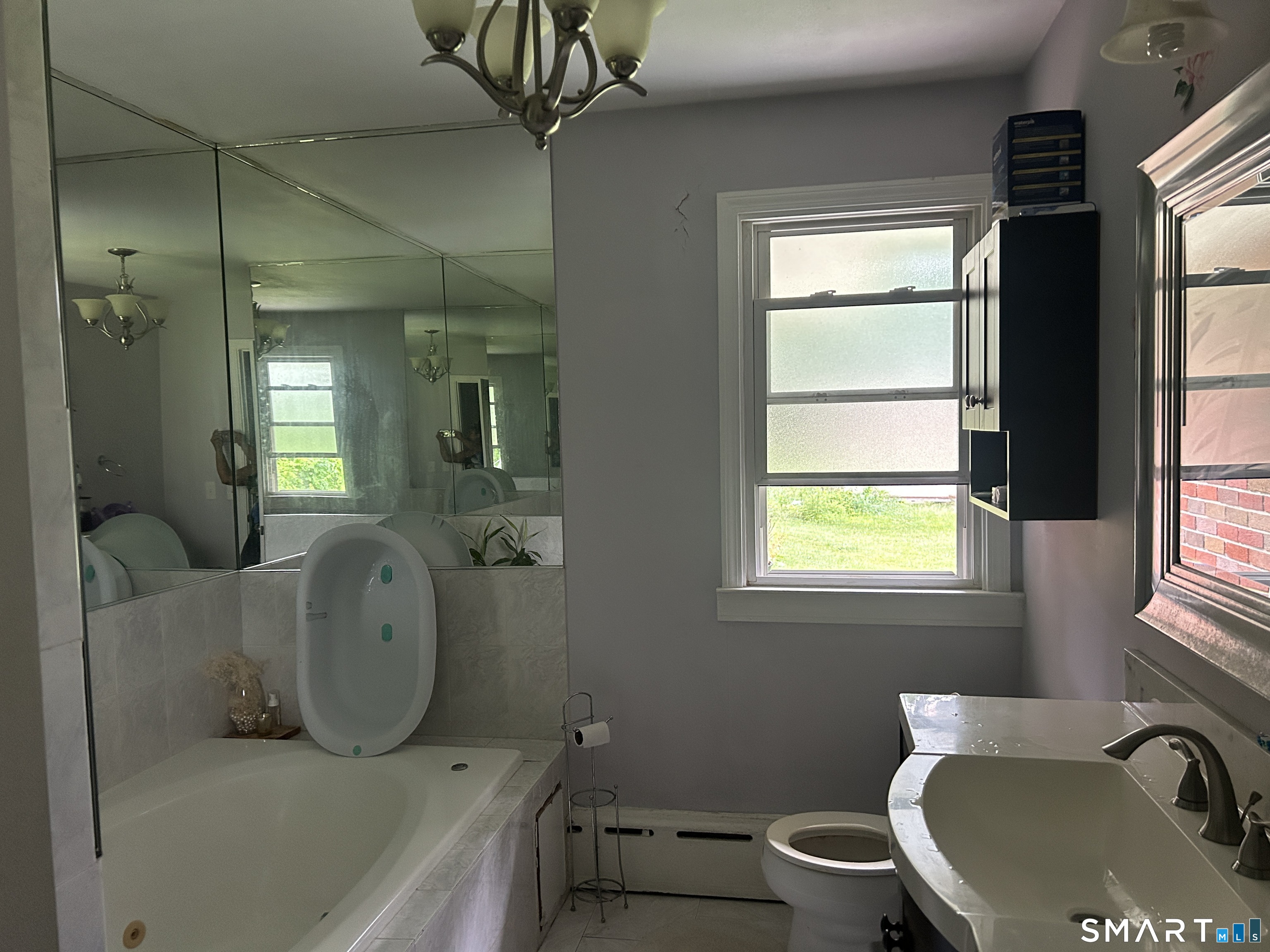 433 Highland Drive Waterbury, CT 06708 - Photo 7 of 21