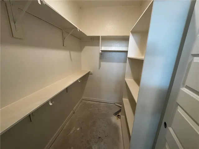 a view of walk in closet