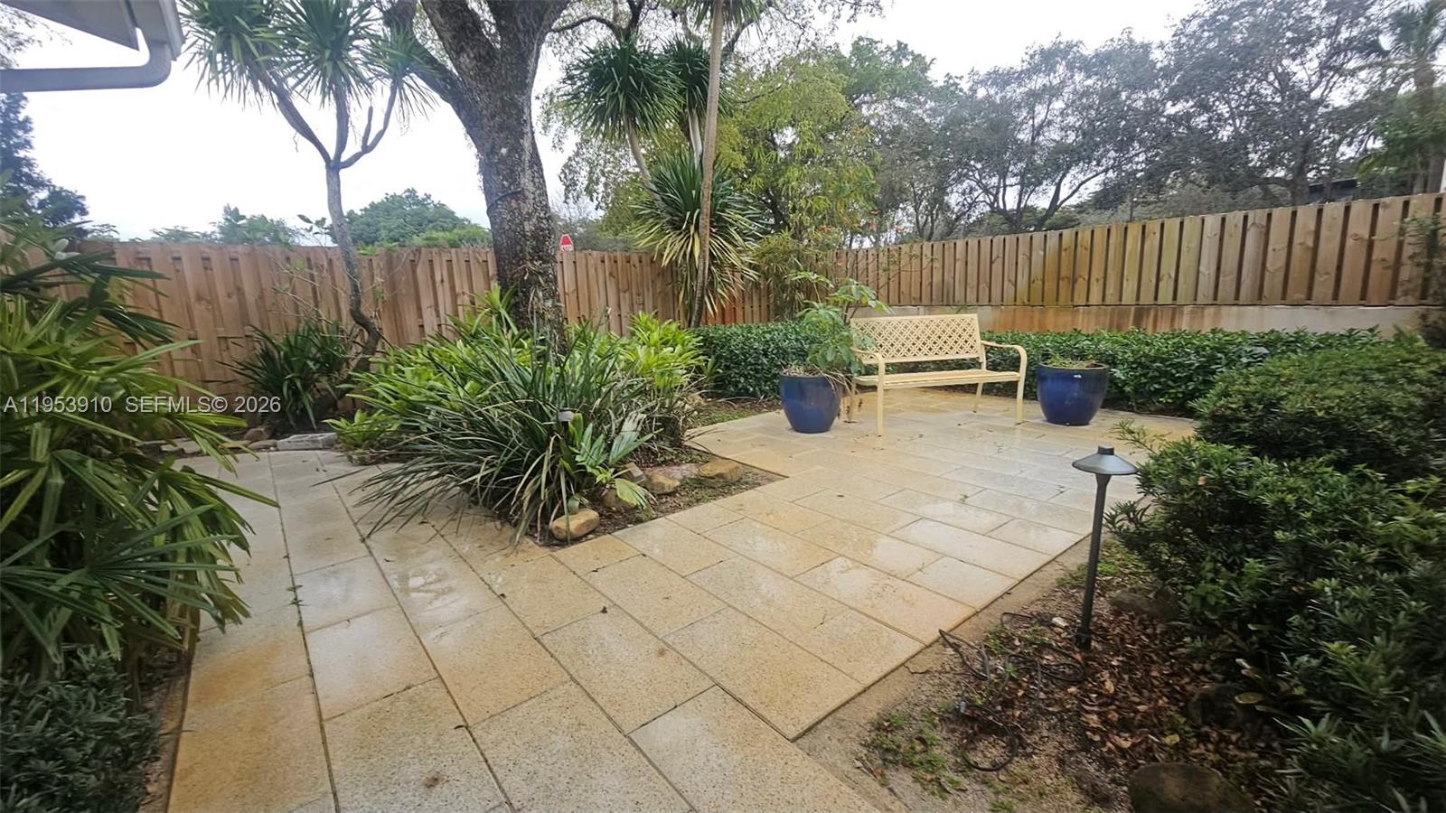 6371 Hutchinson Road Miami Lakes, FL 33014 - Photo 16 of 17