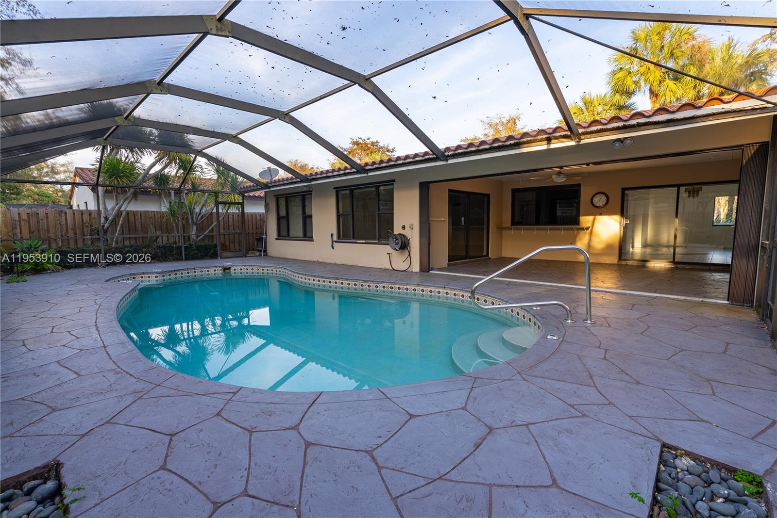 6371 Hutchinson Road Miami Lakes, FL 33014 - Photo 21 of 31