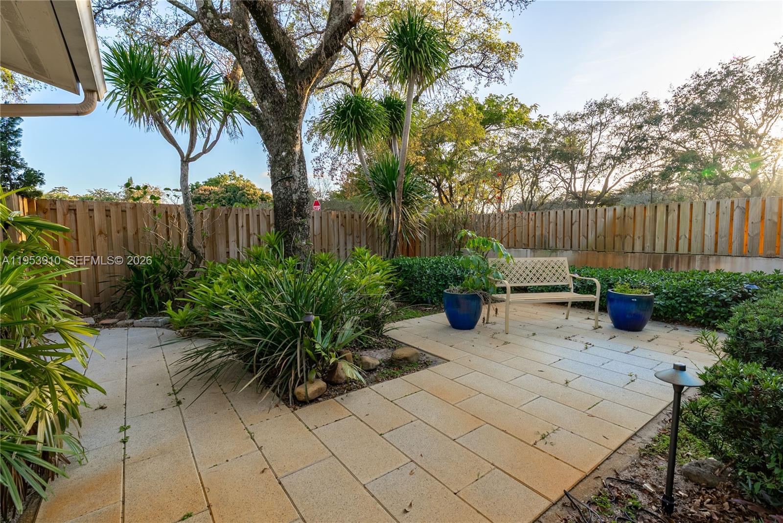 6371 Hutchinson Road Miami Lakes, FL 33014 - Photo 24 of 31