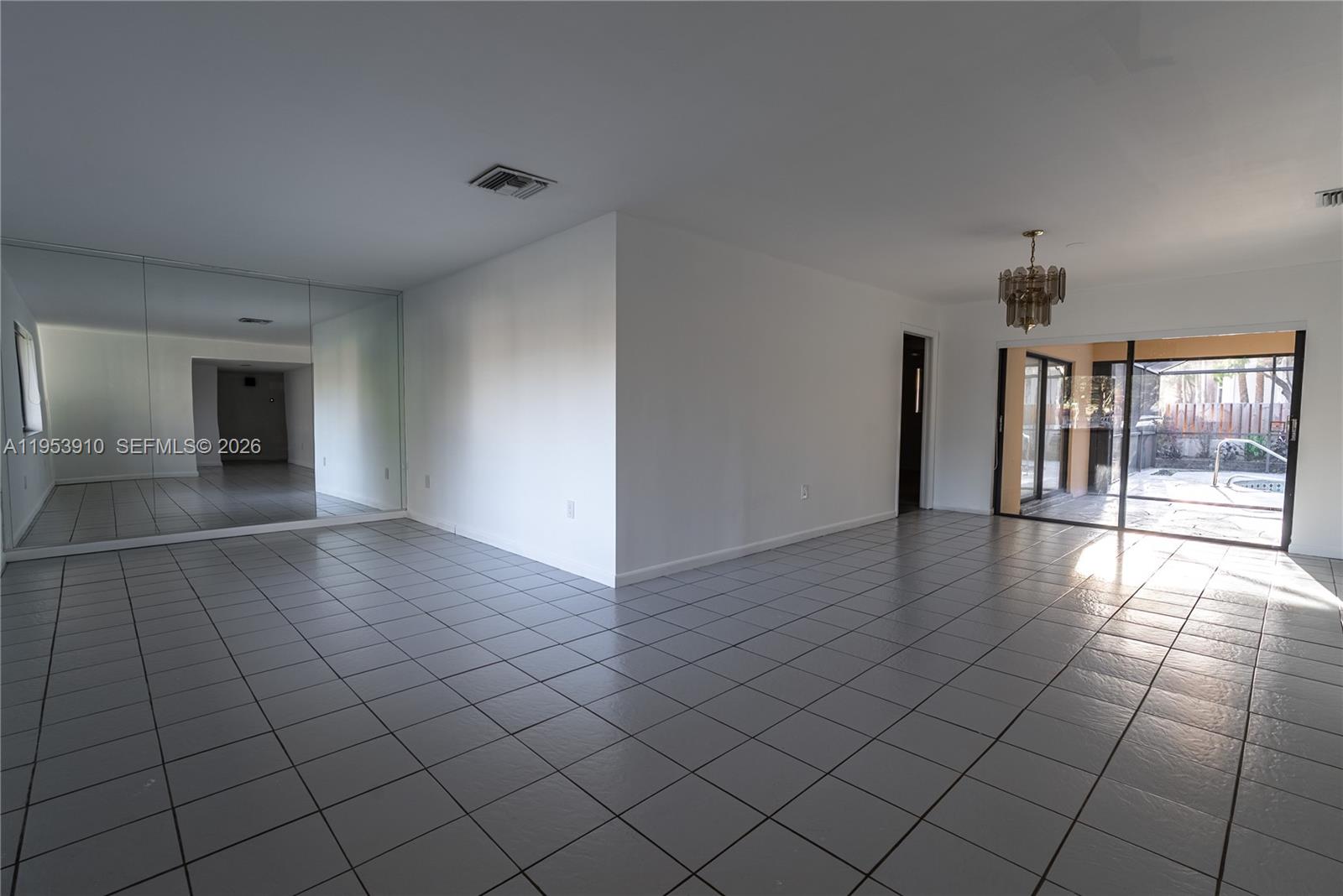 6371 Hutchinson Road Miami Lakes, FL 33014 - Photo 30 of 31