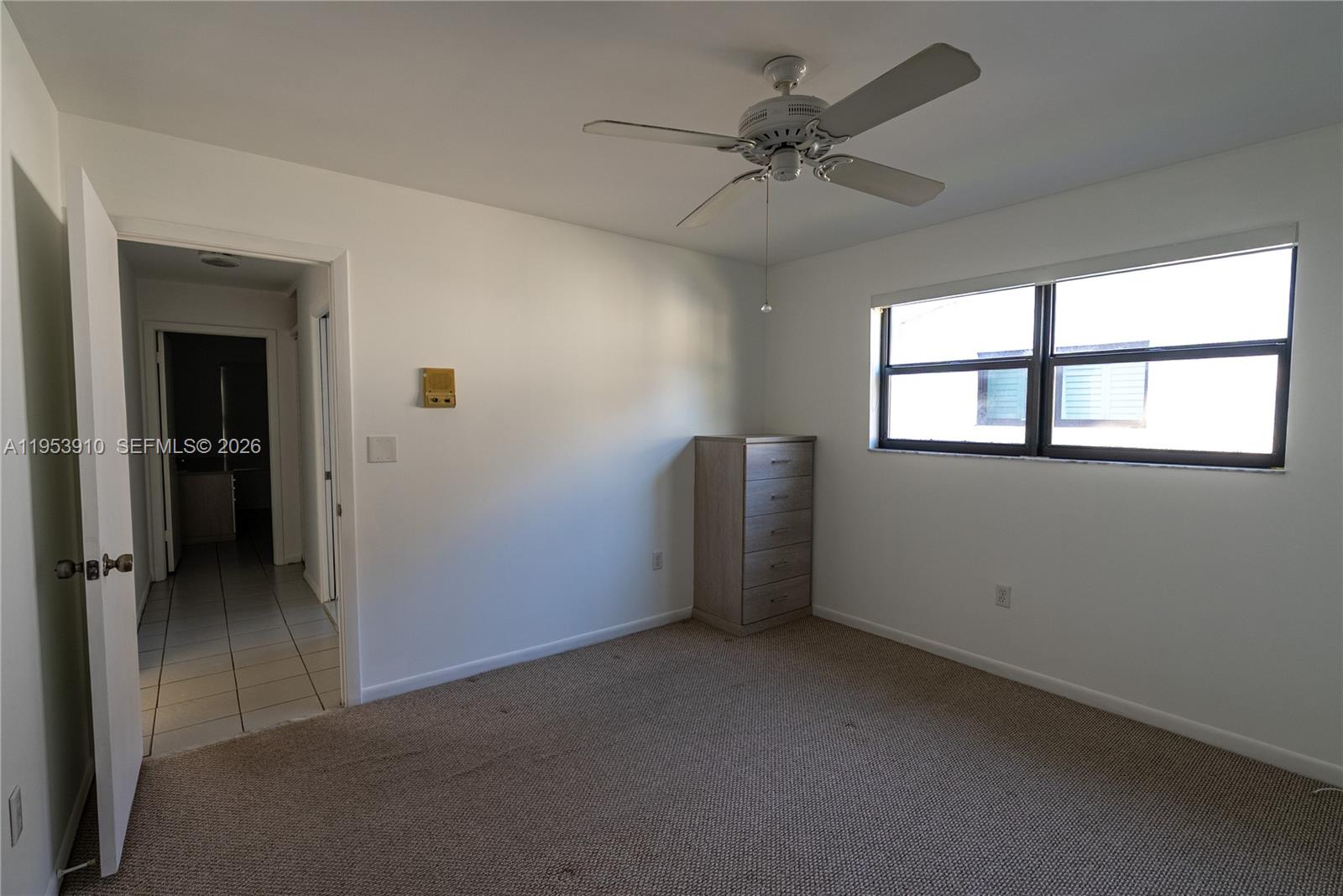 6371 Hutchinson Road Miami Lakes, FL 33014 - Photo 6 of 31