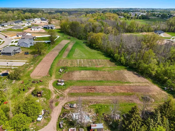 $1,200,000 | 3800 Troy Street, Green Bay, WI 54313