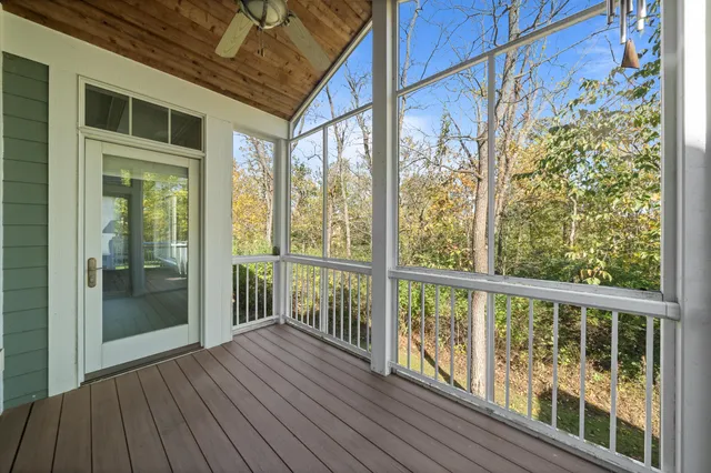 $750,000 | 1945 Badger Hollow, Unit 3428, Geneva, WI 53147