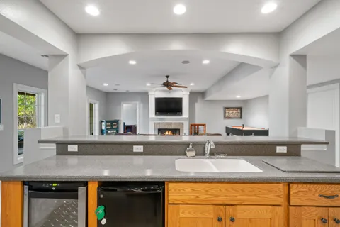 $750,000 | 1945 Badger Hollow, Unit 3428, Geneva, WI 53147