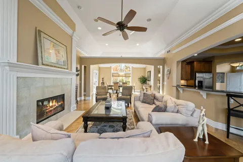 $750,000 | 1945 Badger Hollow, Unit 3428, Geneva, WI 53147