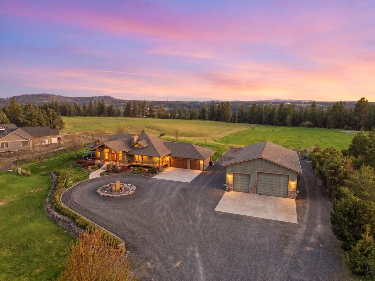 10510 South Baltimore Road Spokane, WA 99223 - Photo 5 of 50 Gallery Image 5