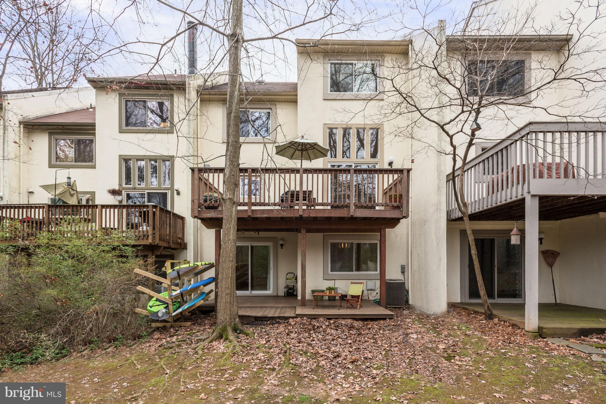 1511 Inlet Court Reston, VA 20190 - Photo 28 of 30 Exterior (Rear)