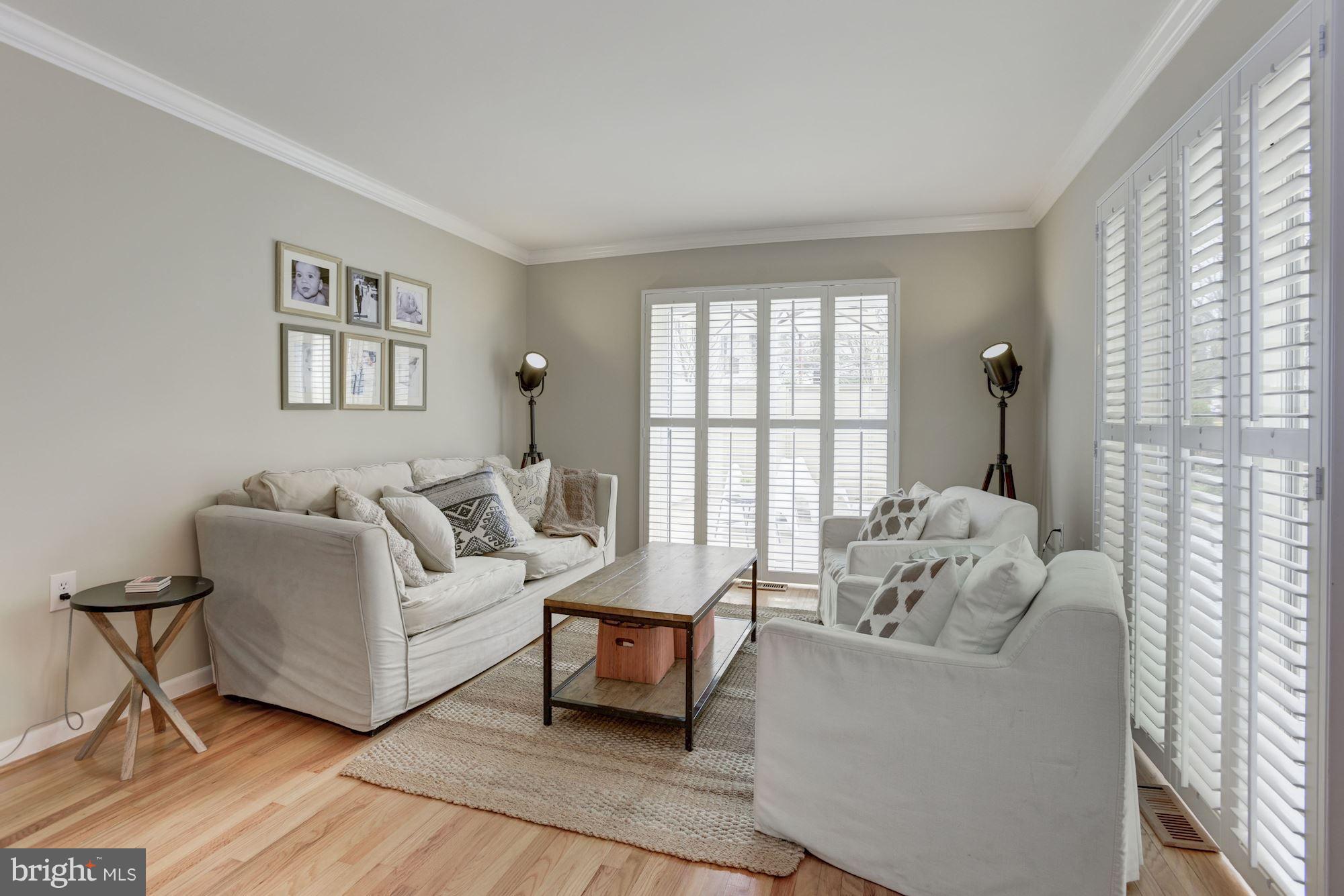 1511 Inlet Court Reston, VA 20190 - Photo 4 of 30 Living Room wood floors throughout and BRIGHT!
