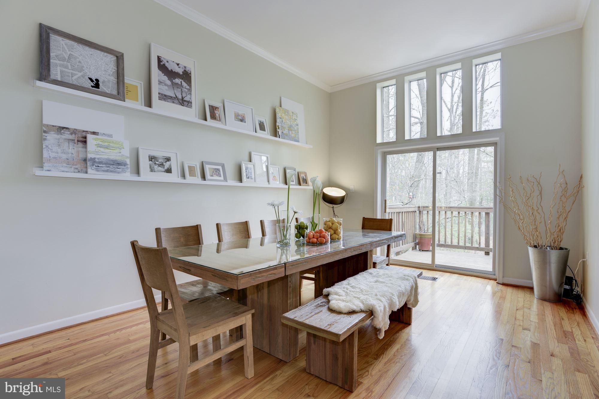 1511 Inlet Court Reston, VA 20190 - Photo 8 of 30 Family Room - currently being used as dining room