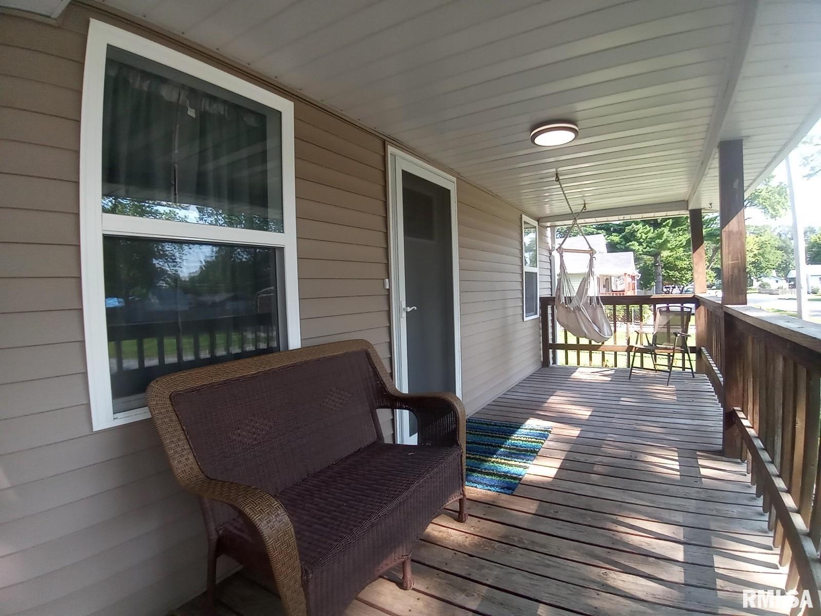 1129 North Daniel Springfield, IL 62702 - Photo 6 of 37