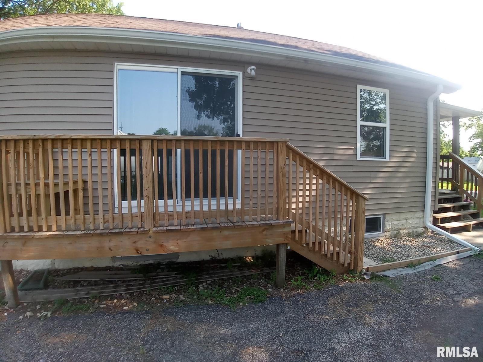 1129 North Daniel Springfield, IL 62702 - Photo 7 of 37