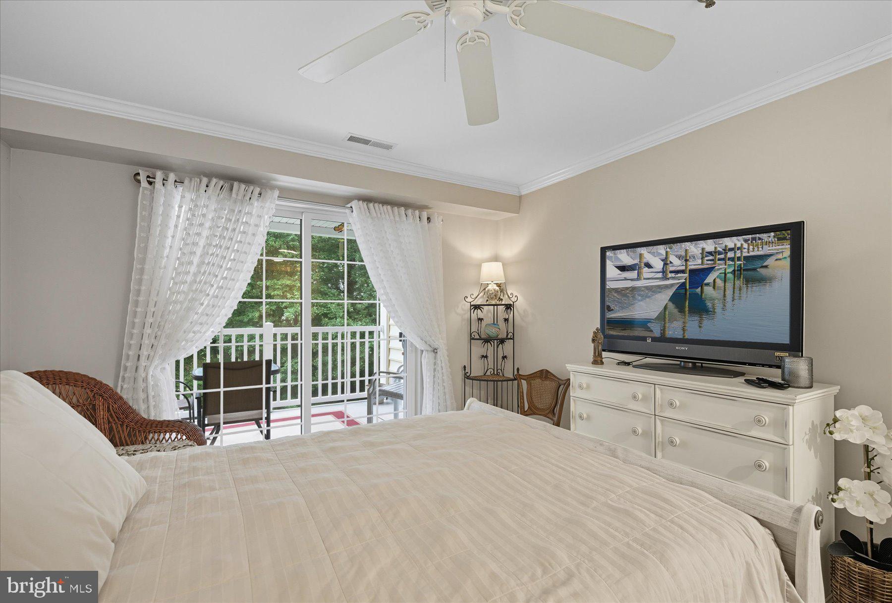 30413 Cedar Neck Road, Unit 206 Ocean View, DE 19970 - Photo 32 of 65 Natural Light in Owner's Suite