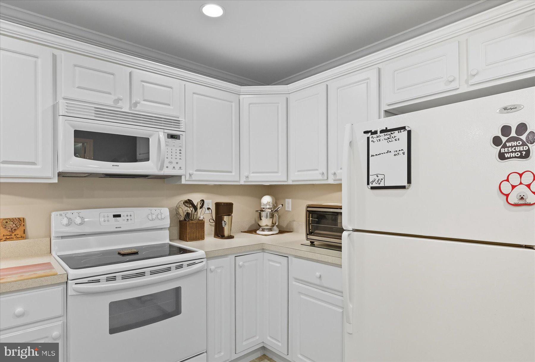 30413 Cedar Neck Road, Unit 206 Ocean View, DE 19970 - Photo 5 of 65 Kitchen