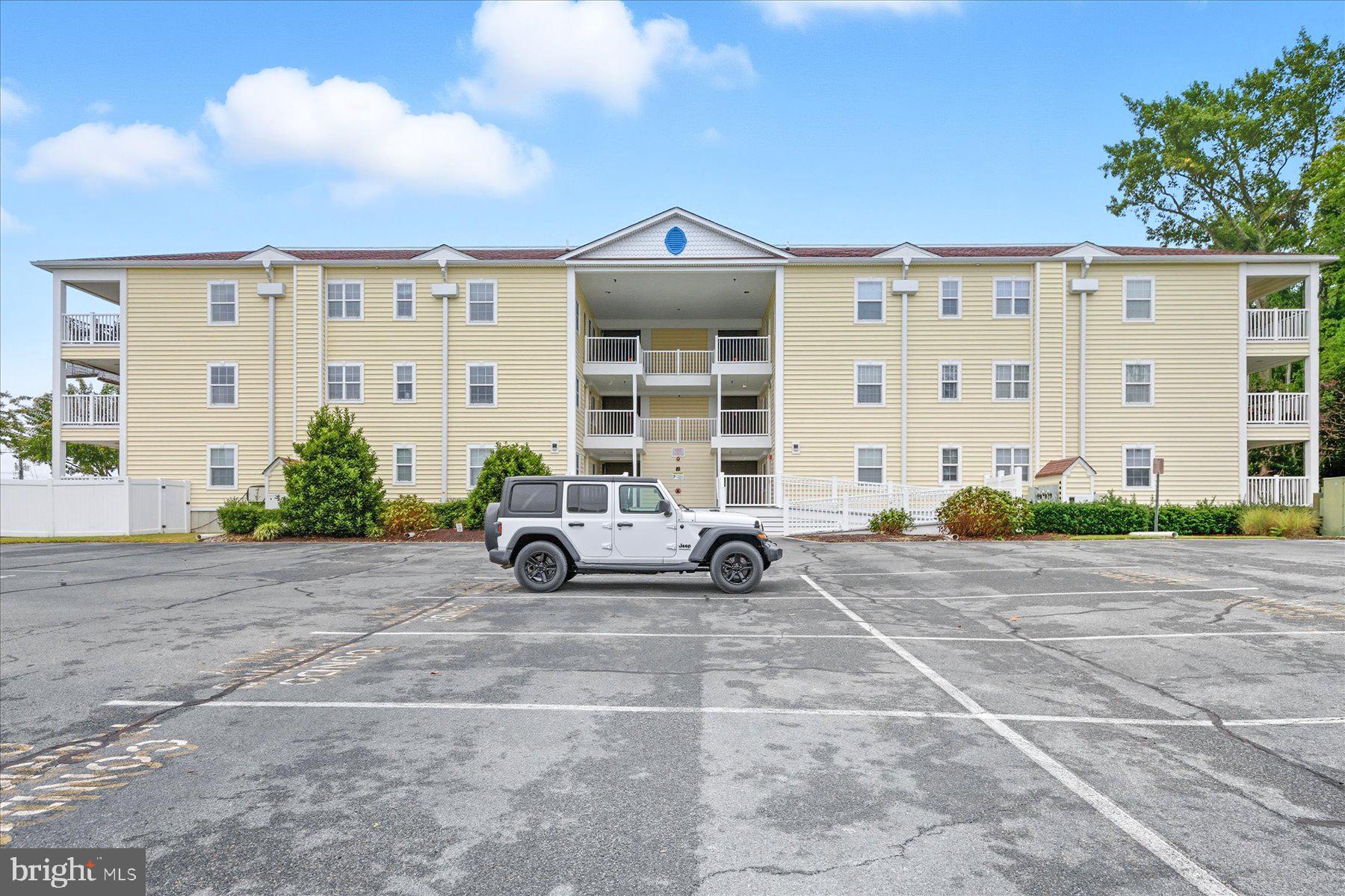 30413 Cedar Neck Road, Unit 206 Ocean View, DE 19970 - Photo 55 of 65 Side of Building