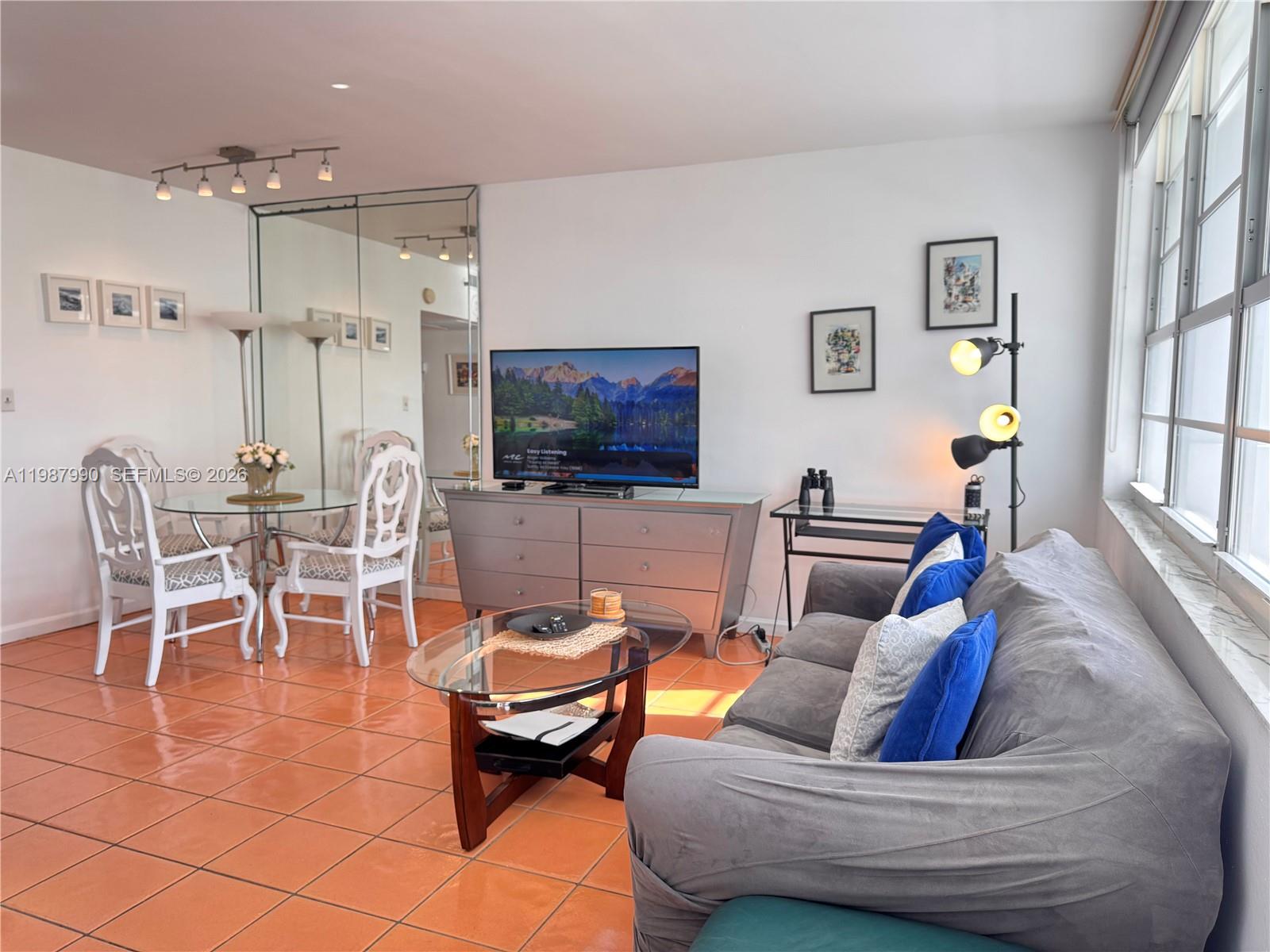 100 Lincoln Road, Unit 836 Miami Beach, FL 33139 - Photo 3 of 47