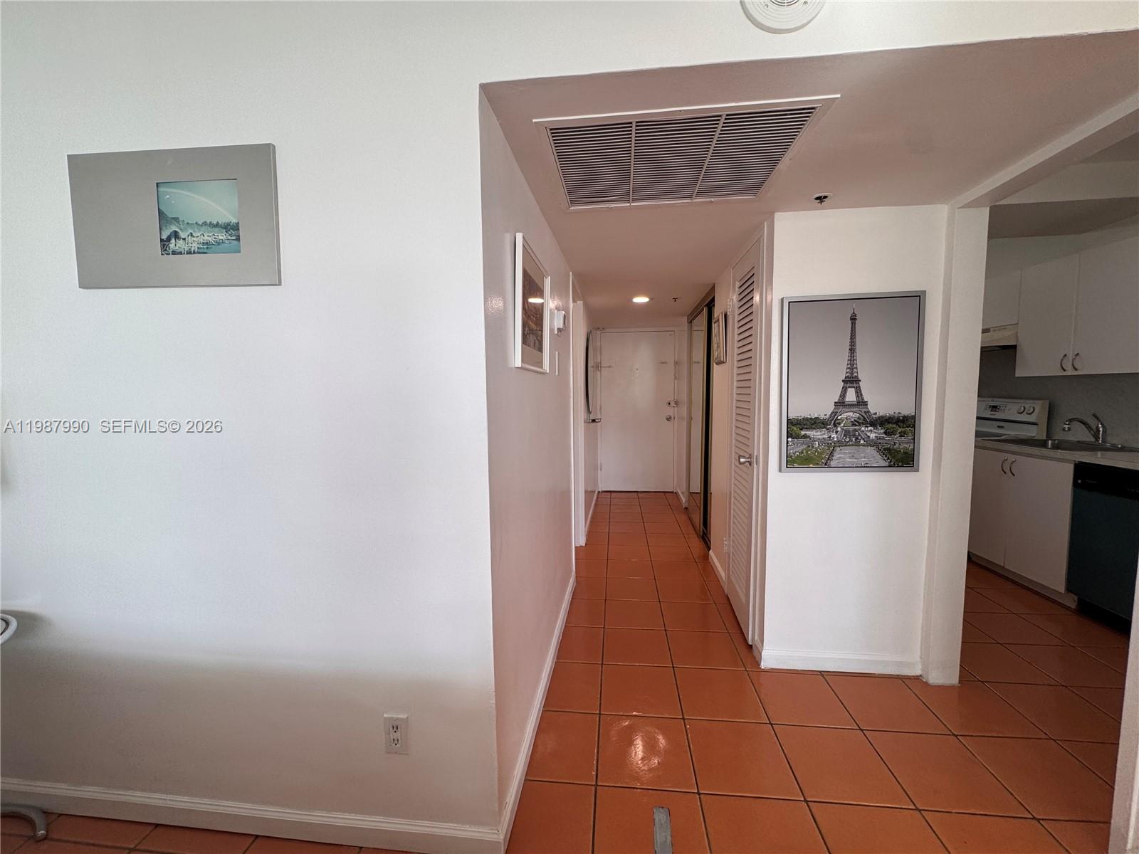 100 Lincoln Road, Unit 836 Miami Beach, FL 33139 - Photo 6 of 47 Hallway entrance