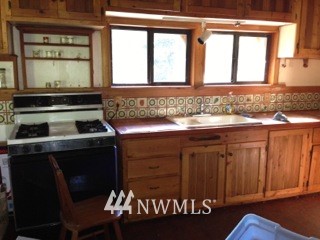 880 Swan Road Orcas Island, WA 98245 - Photo 10 of 18 Gallery Image 10