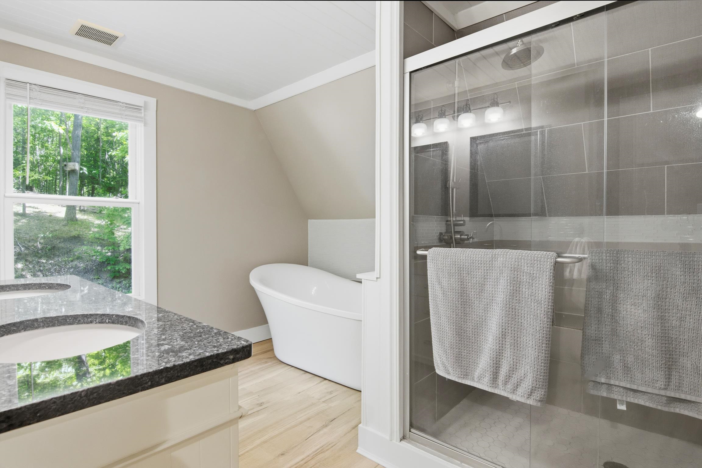 10520 South Dalzell Road Traverse City, MI 49684 - Photo 23 of 32