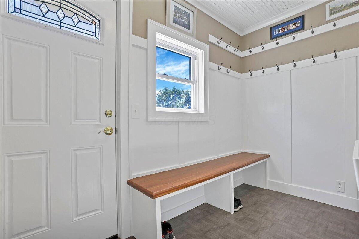 85 Old County Line Road Westerville, OH 43081 - Photo 30 of 66 Mudroom