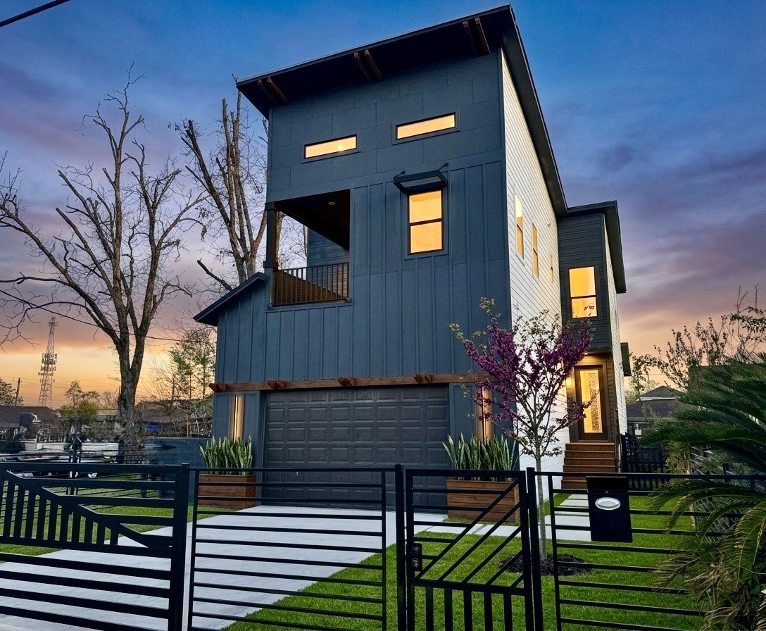 505 East 40th Street Houston, TX 77022 - Photo 3 of 17