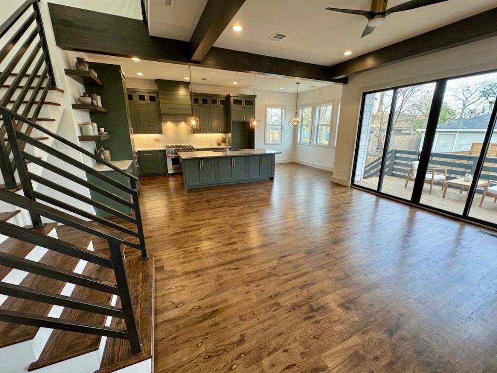 505 East 40th Street Houston, TX 77022 - Photo 5 of 17 a view of an entryway with wooden floor