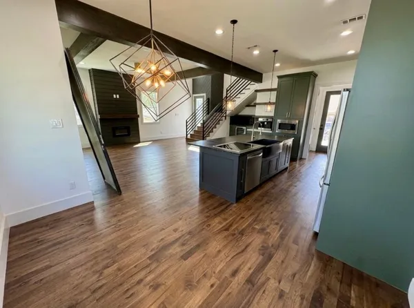 $3,500 | 505 East 40th Street, Houston, TX 77022