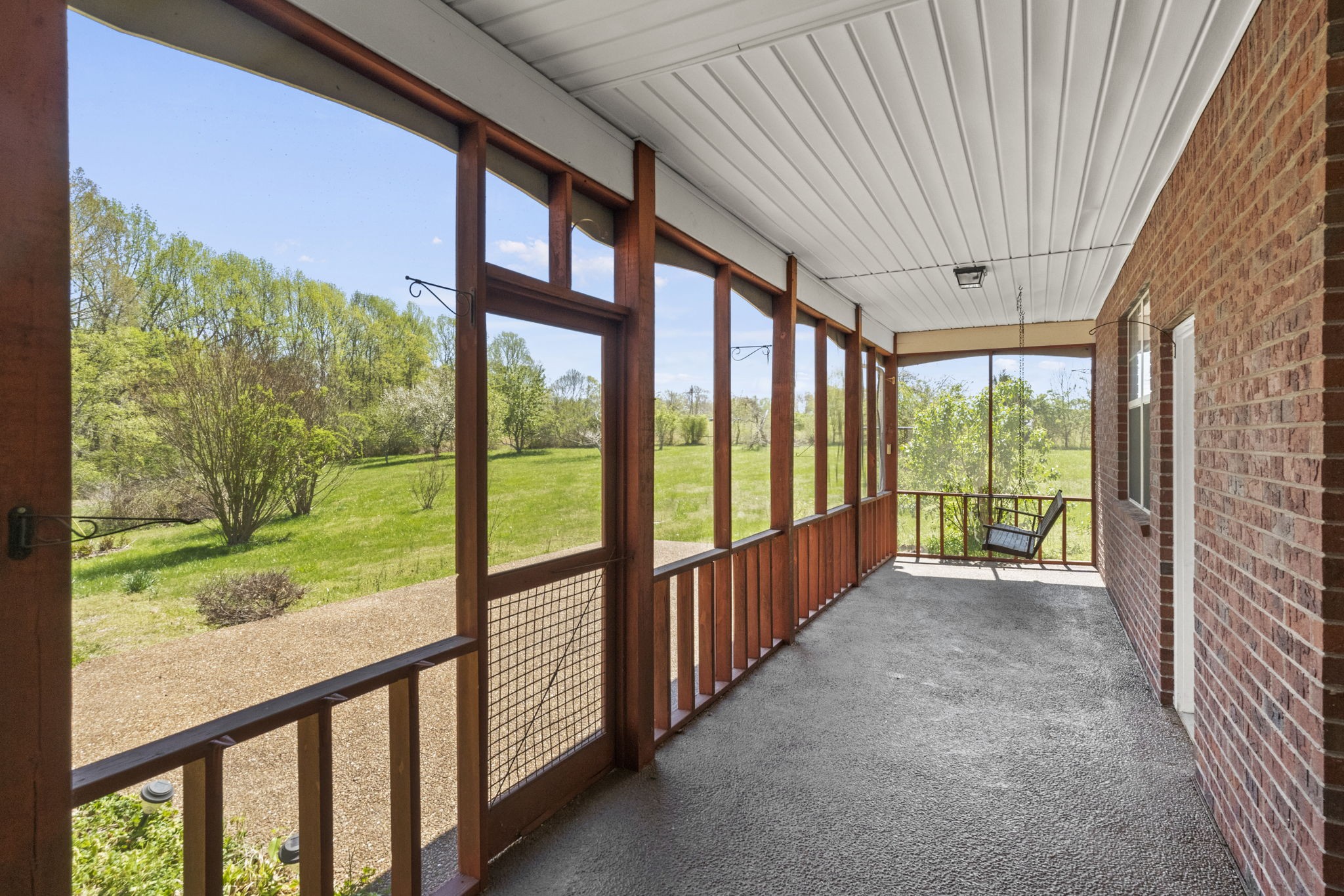 9139 Owens Chapel Road Springfield, TN 37172 - Photo 18 of 29 a view of a porch