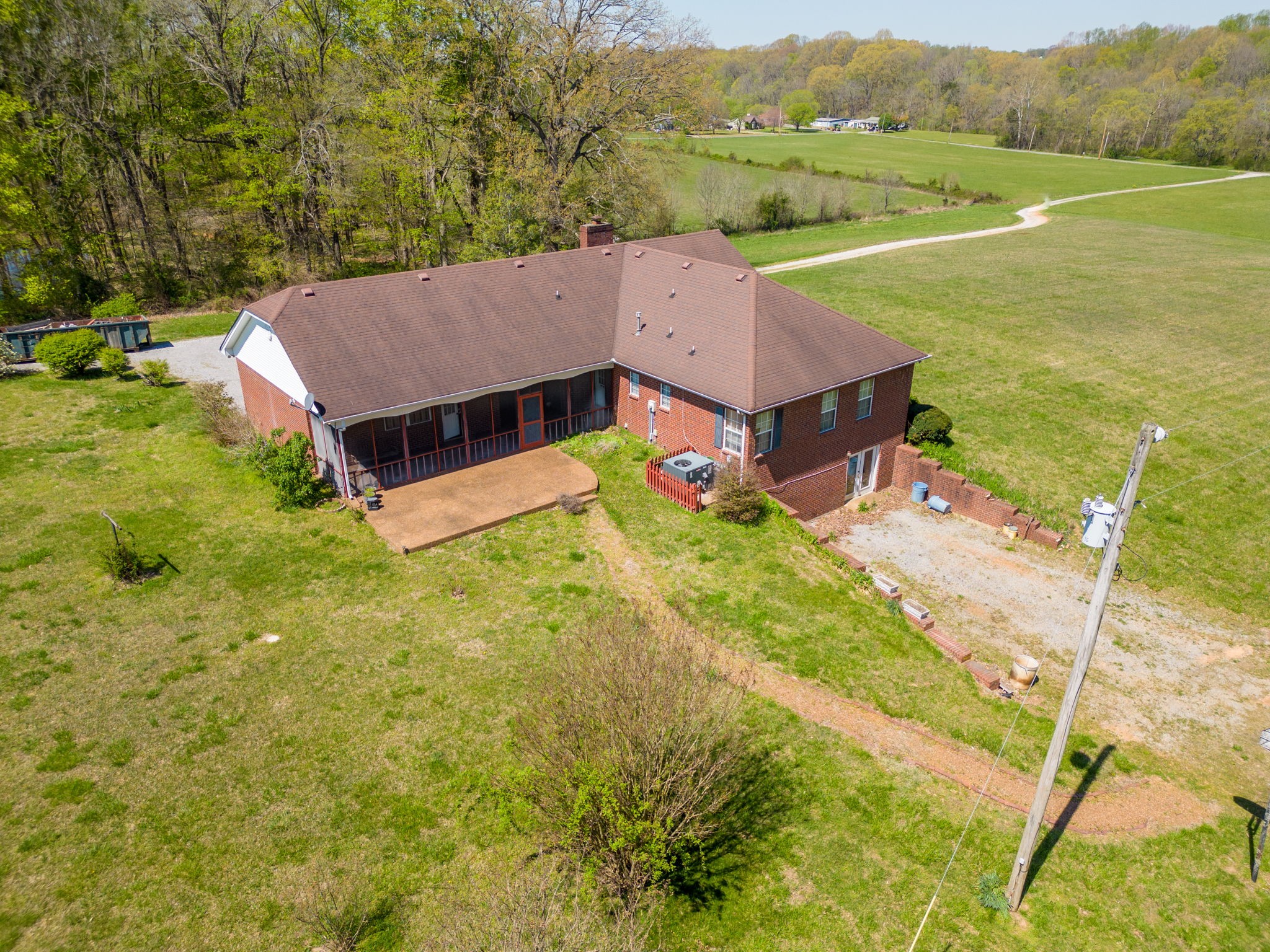 9139 Owens Chapel Road Springfield, TN 37172 - Photo 8 of 29 a view of a town with mountains in the background