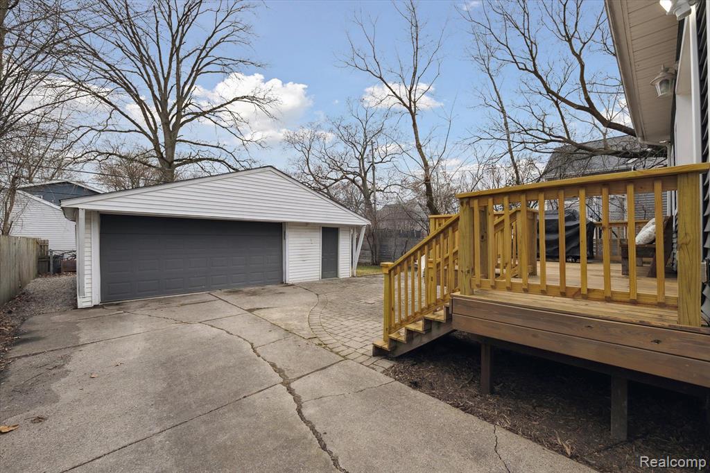 2937 Wakefield Road Berkley, MI 48072 - Photo 31 of 38