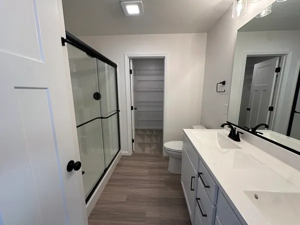 $309,900 | 5 Eric Court, Bloomington, IL 61705