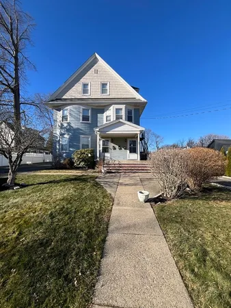 $2,600 | 71 Cherry Street, Unit 2, Newton, MA 02465
