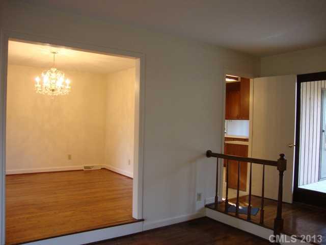 2624 Innsbrook Road Charlotte, NC 28226 - Photo 6 of 10 Gallery Image 6