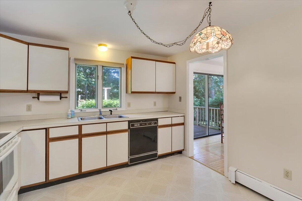 12 Dover Road Yarmouth Port, MA 02675 - Photo 13 of 34 20-12Dov-120