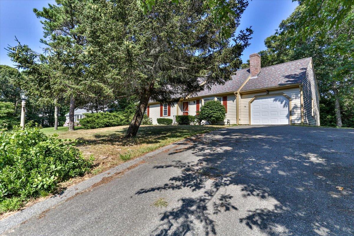 12 Dover Road Yarmouth Port, MA 02675 - Photo 2 of 34 05-12Dov-105