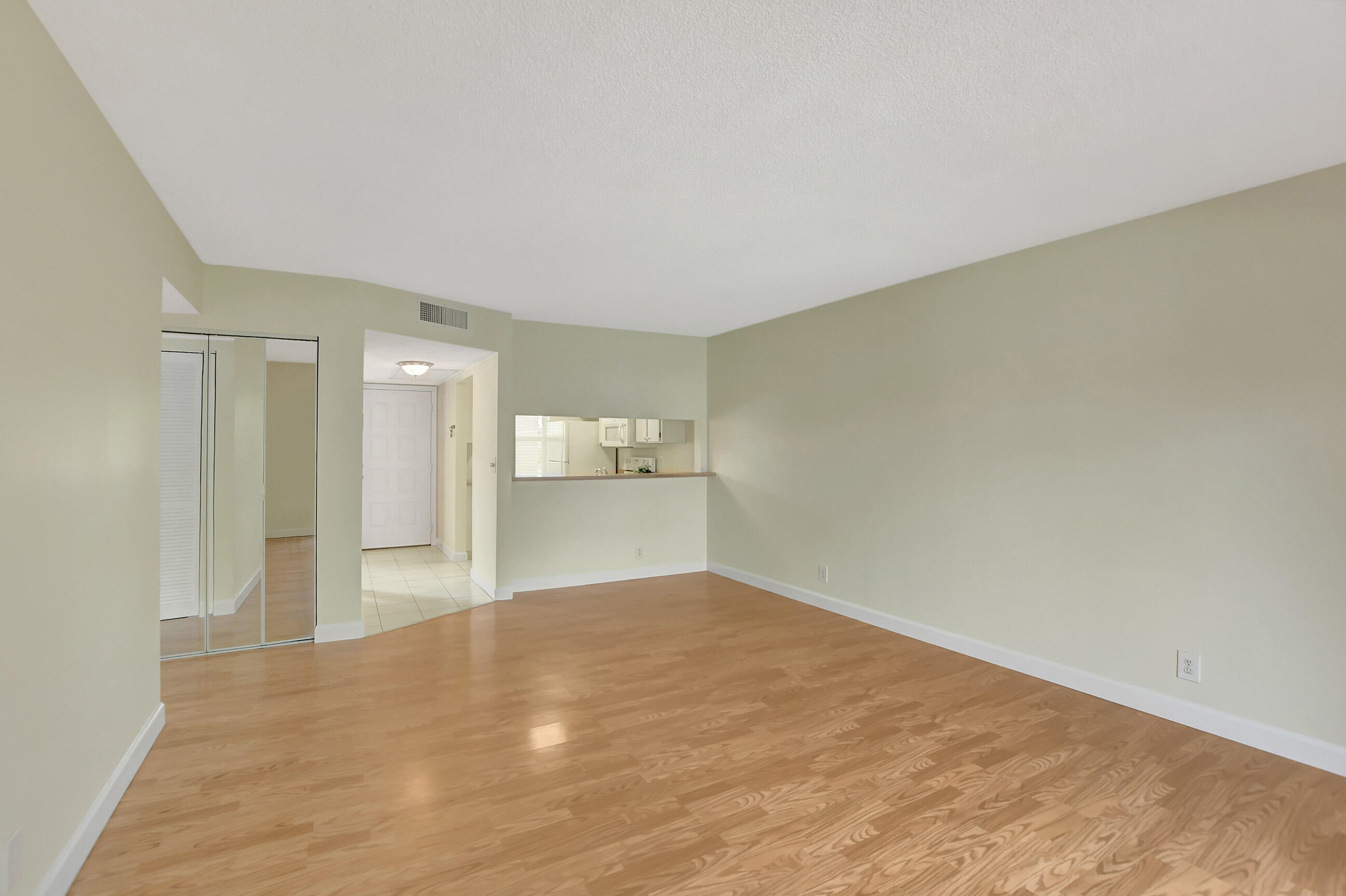 9847 Three Lakes Circle Boca Raton, FL 33428 - Photo 17 of 45 24_ebf_6466